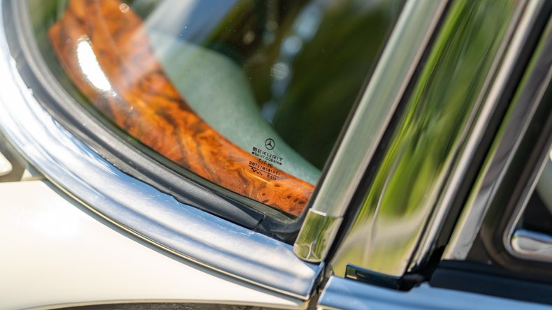 Broad Arrow Auctions | 1969 Mercedes-Benz 280 SE Cabriolet