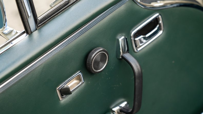 Broad Arrow Auctions | 1969 Mercedes-Benz 280 SE Cabriolet
