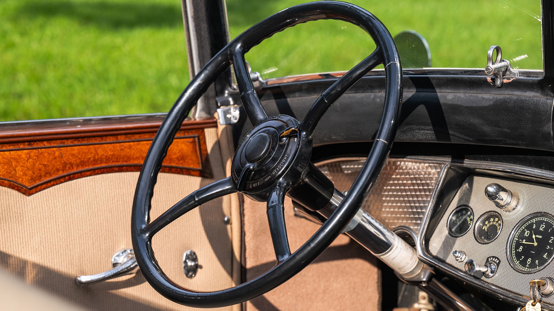 Broad Arrow Auctions | 1930 Cadillac V-16 Series 452 All-Weather Phaeton by Fleetwood