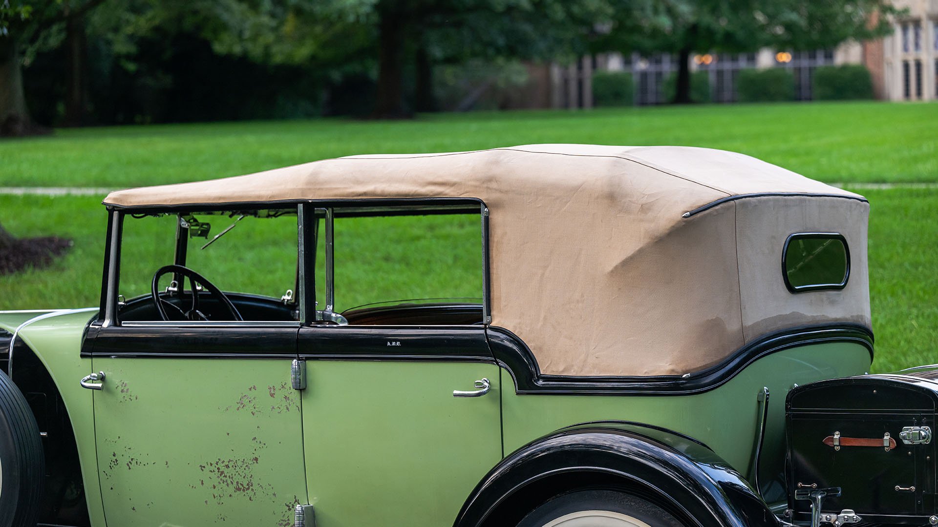 Broad Arrow Auctions | 1930 Cadillac V-16 Series 452 All-Weather Phaeton by Fleetwood