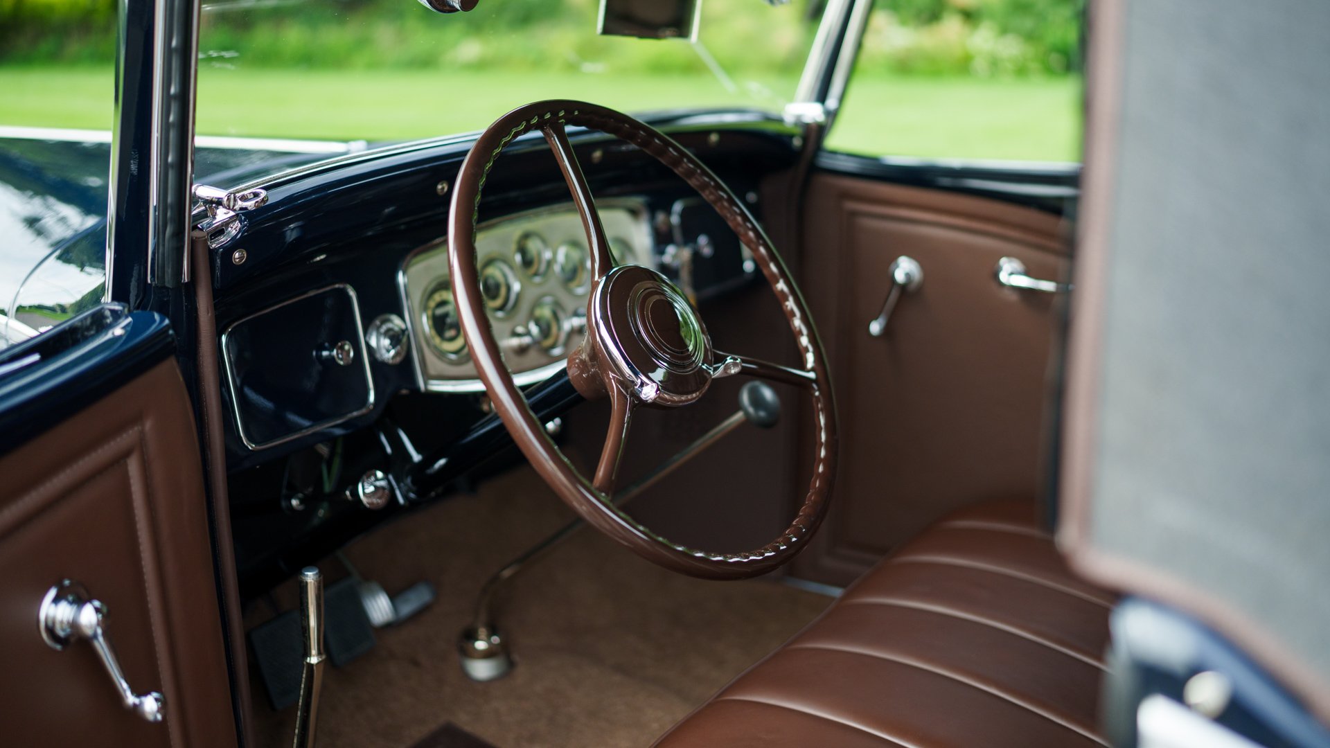 Broad Arrow Auctions | 1933 Packard Eight 1001 Coupe-Roadster