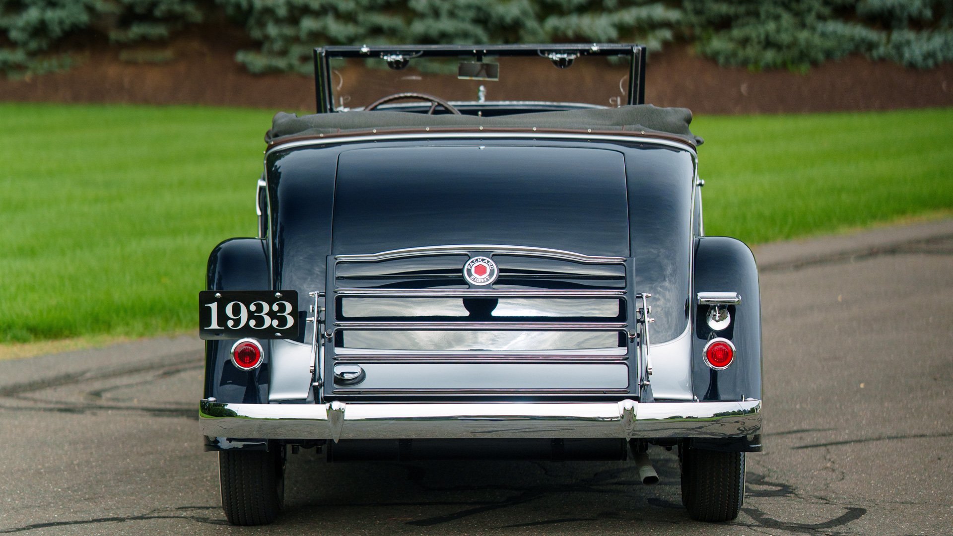 Broad Arrow Auctions | 1933 Packard Eight 1001 Coupe-Roadster