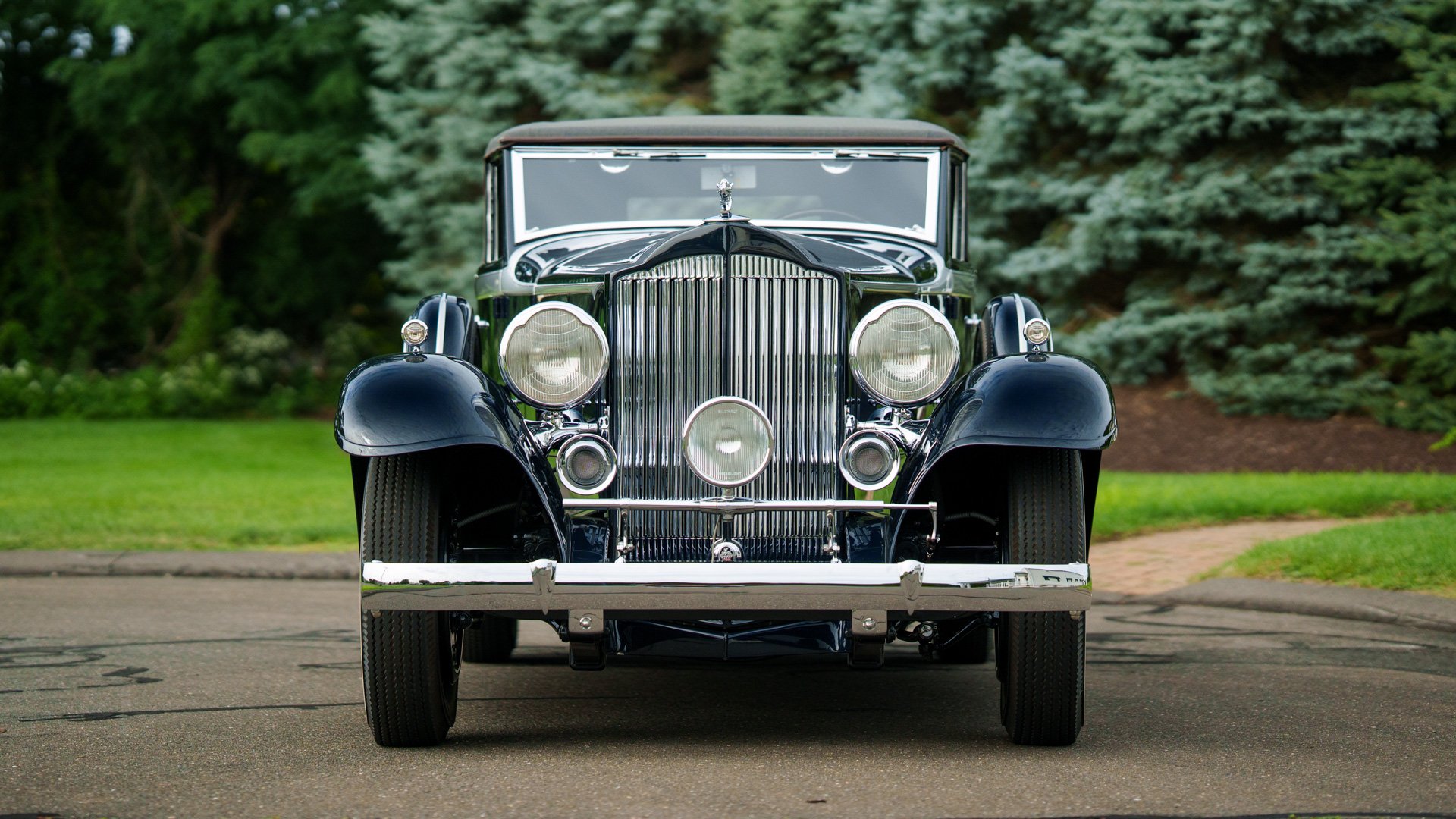 Broad Arrow Auctions | 1933 Packard Eight 1001 Coupe-Roadster