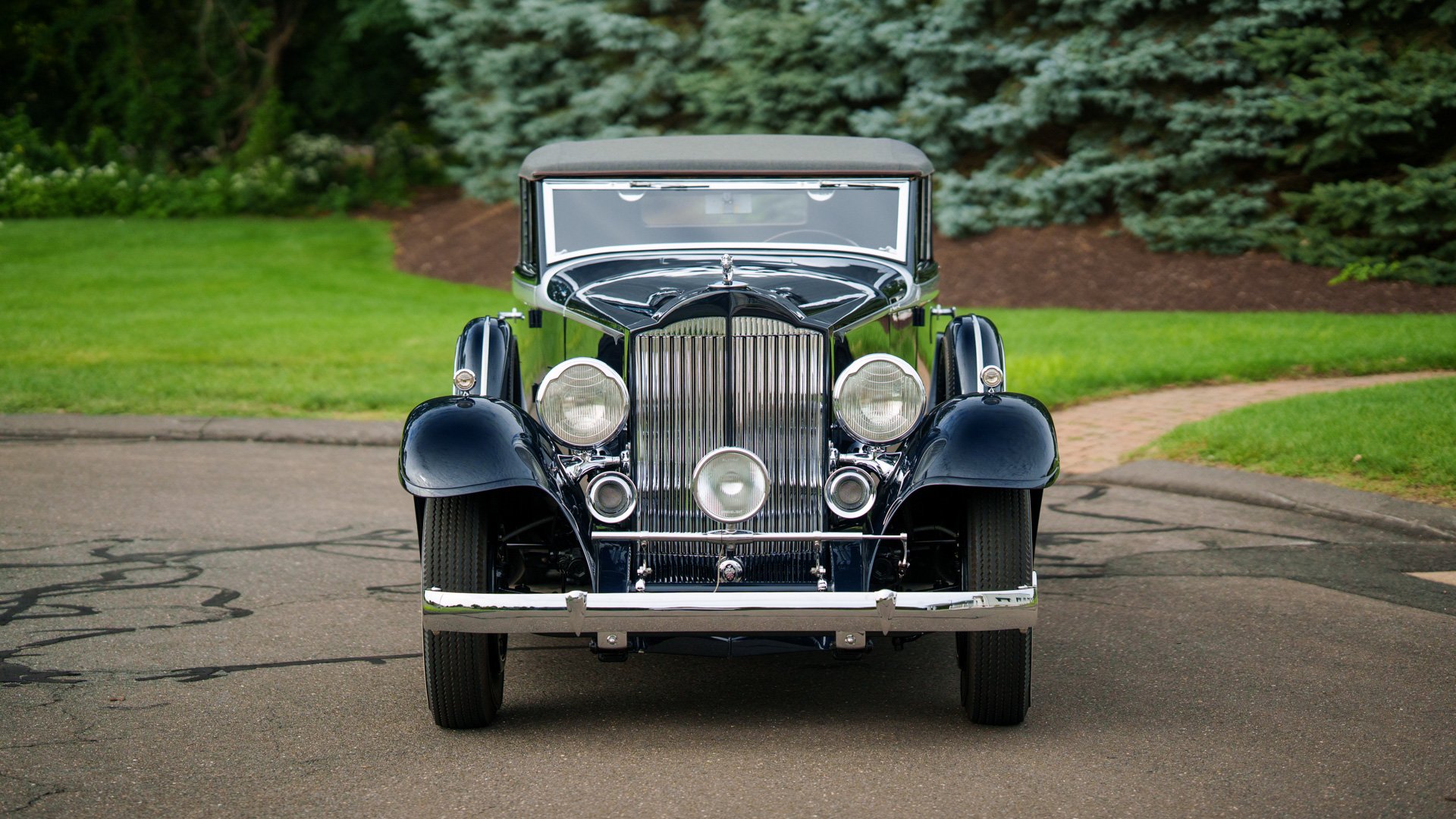 Broad Arrow Auctions | 1933 Packard Eight 1001 Coupe-Roadster