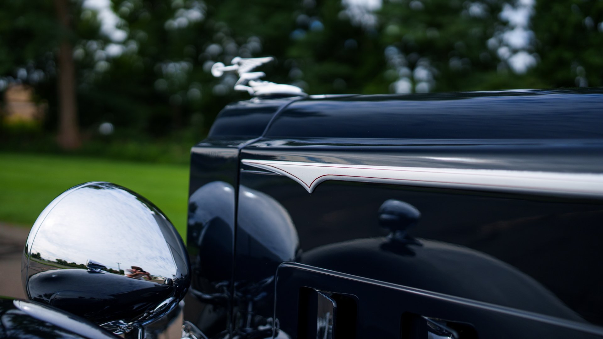 Broad Arrow Auctions | 1933 Packard Eight 1001 Coupe-Roadster