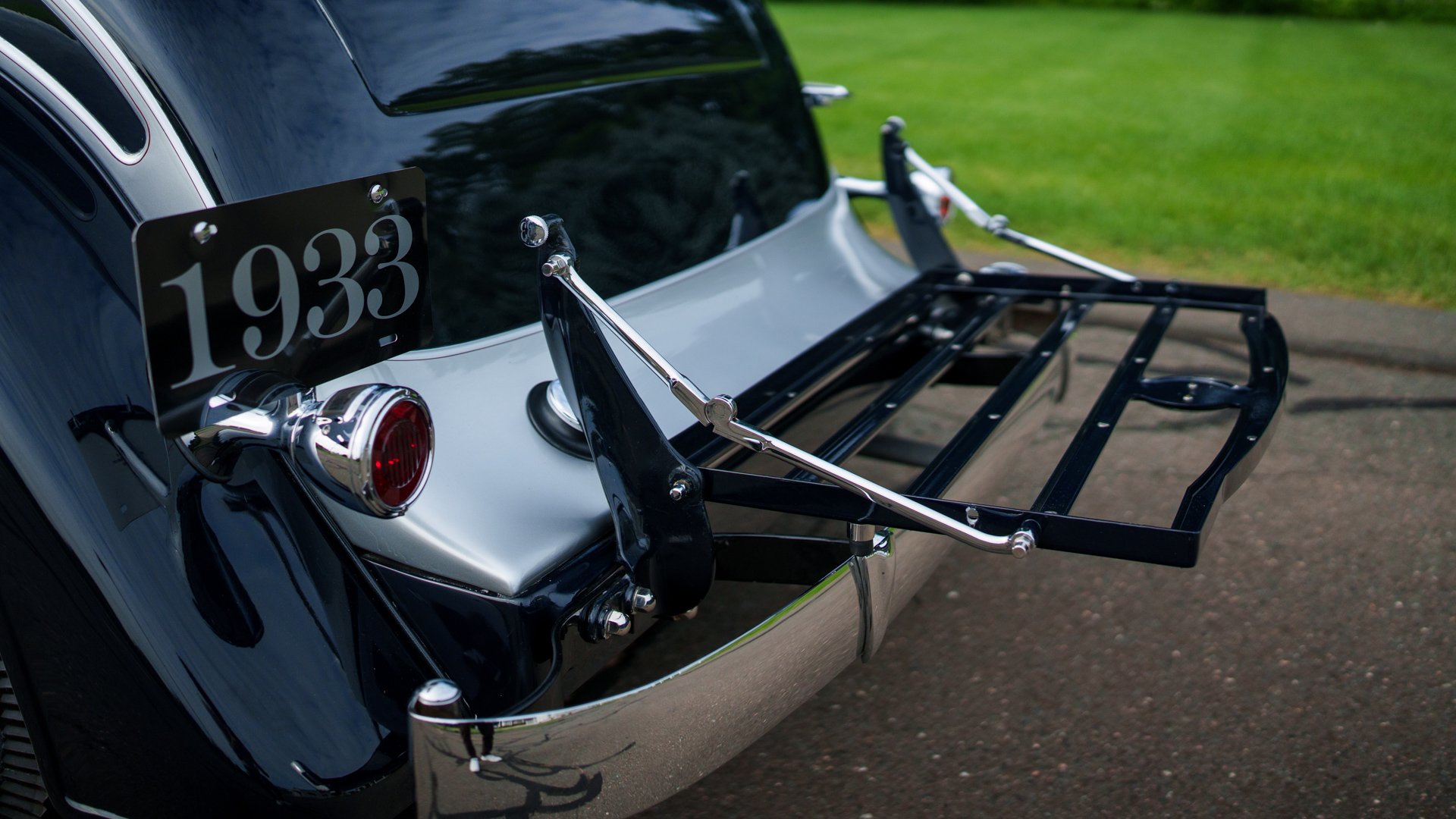 Broad Arrow Auctions | 1933 Packard Eight 1001 Coupe-Roadster