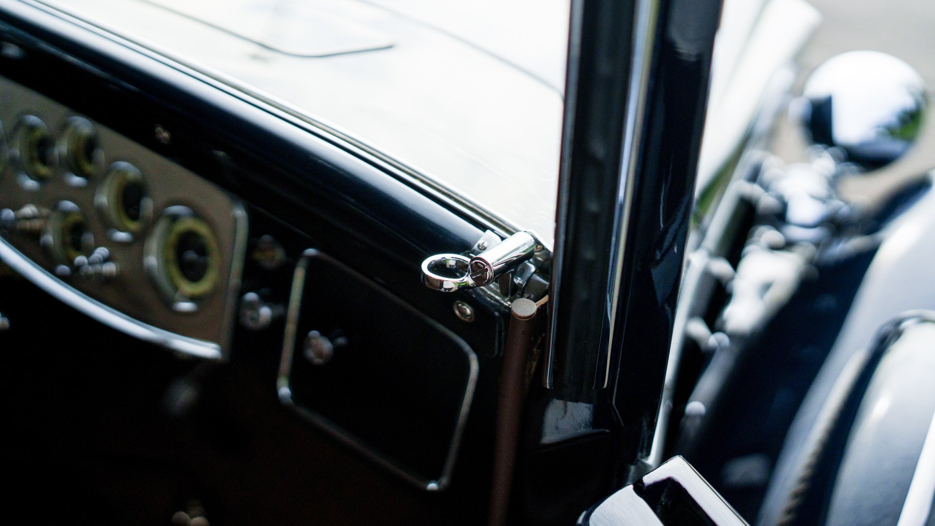 Broad Arrow Auctions | 1933 Packard Eight 1001 Coupe-Roadster