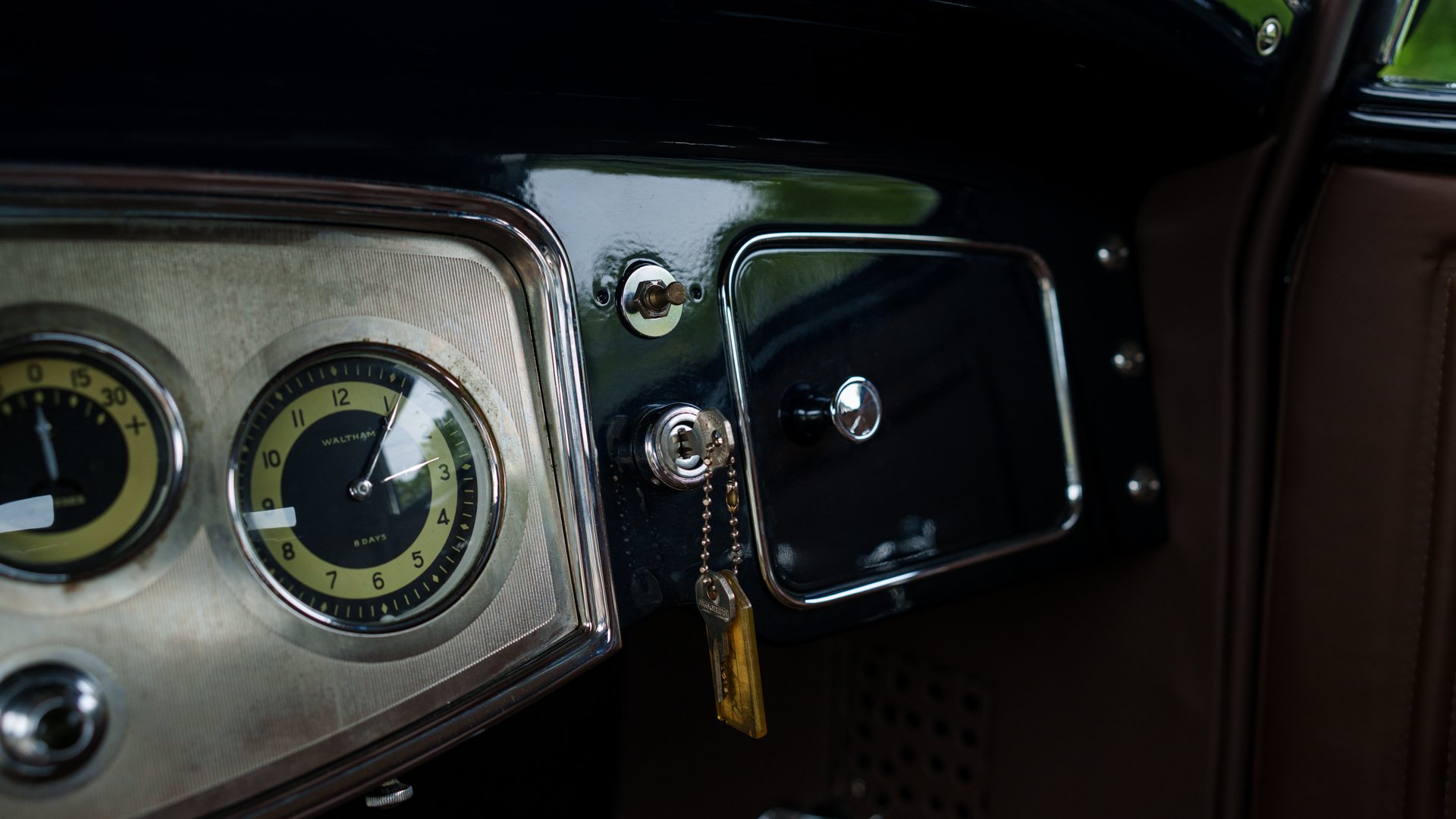 Broad Arrow Auctions | 1933 Packard Eight 1001 Coupe-Roadster