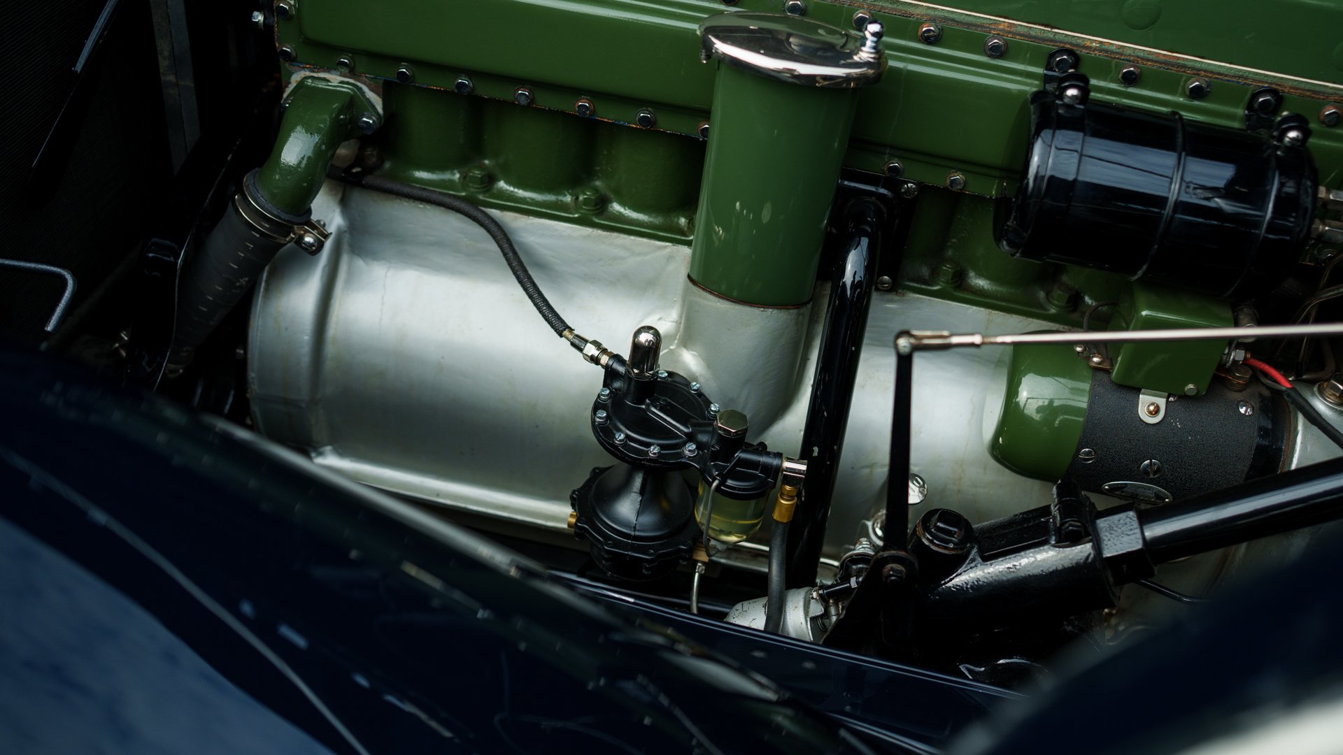 Broad Arrow Auctions | 1933 Packard Eight 1001 Coupe-Roadster