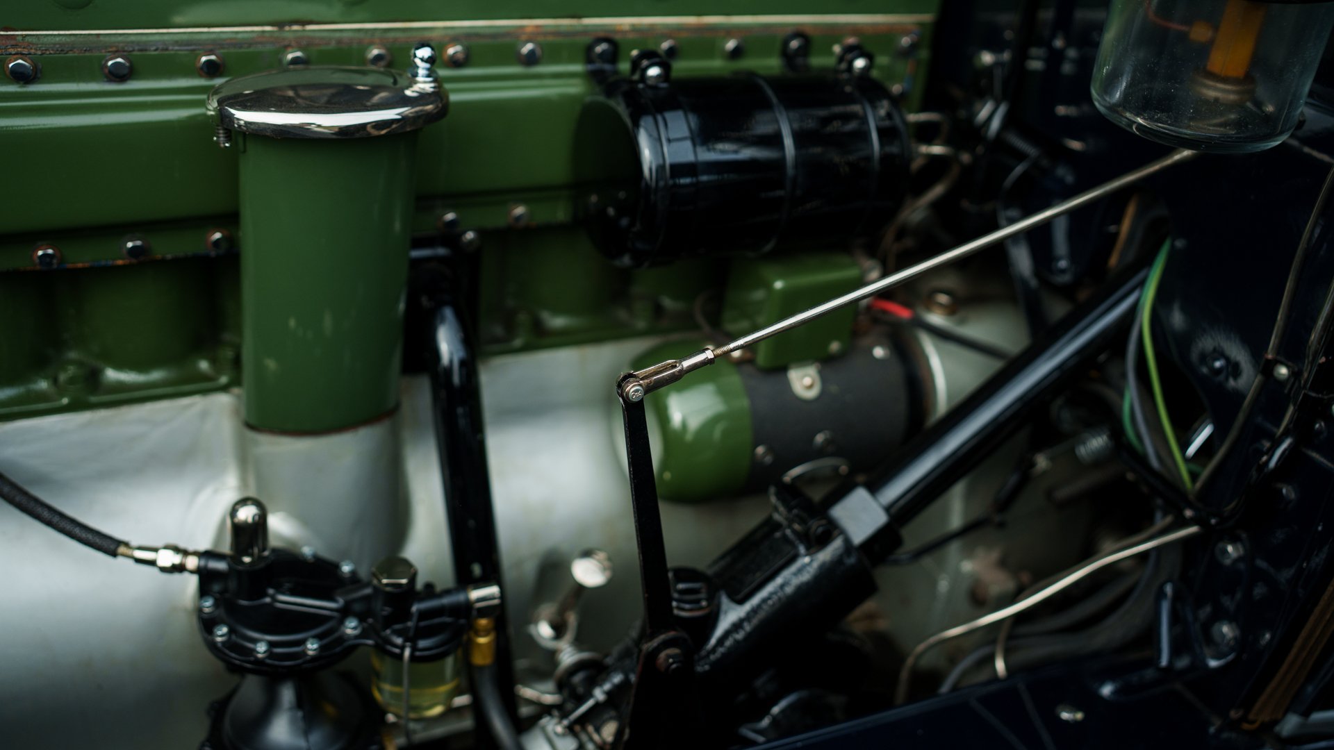 Broad Arrow Auctions | 1933 Packard Eight 1001 Coupe-Roadster