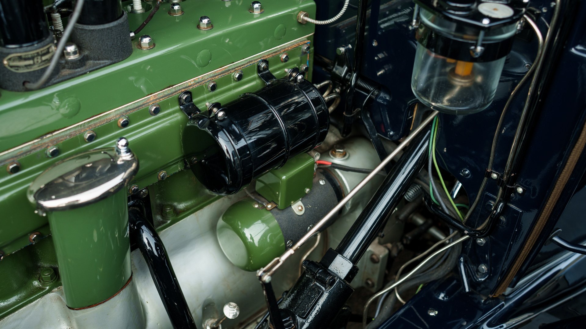 Broad Arrow Auctions | 1933 Packard Eight 1001 Coupe-Roadster