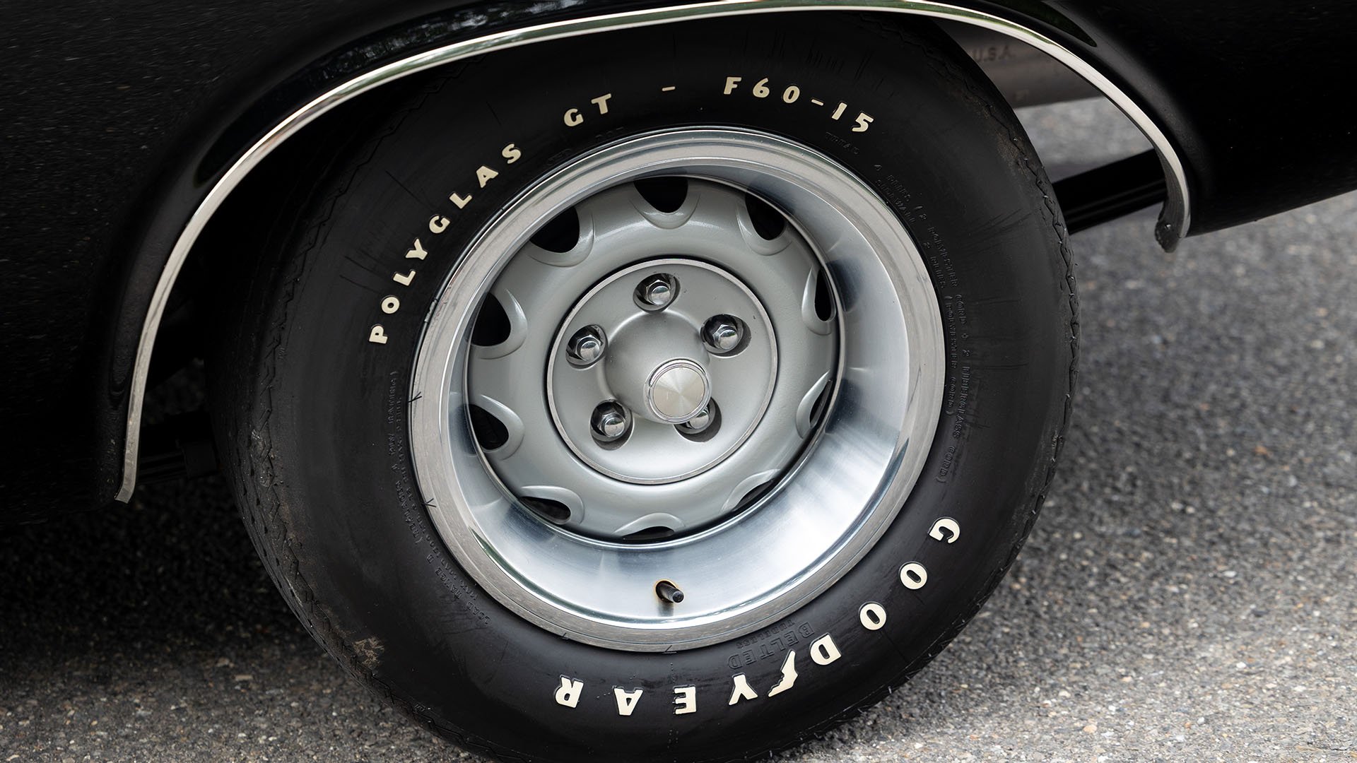 Broad Arrow Auctions | 1970 Dodge Challenger R/T Hardtop 426 Hemi