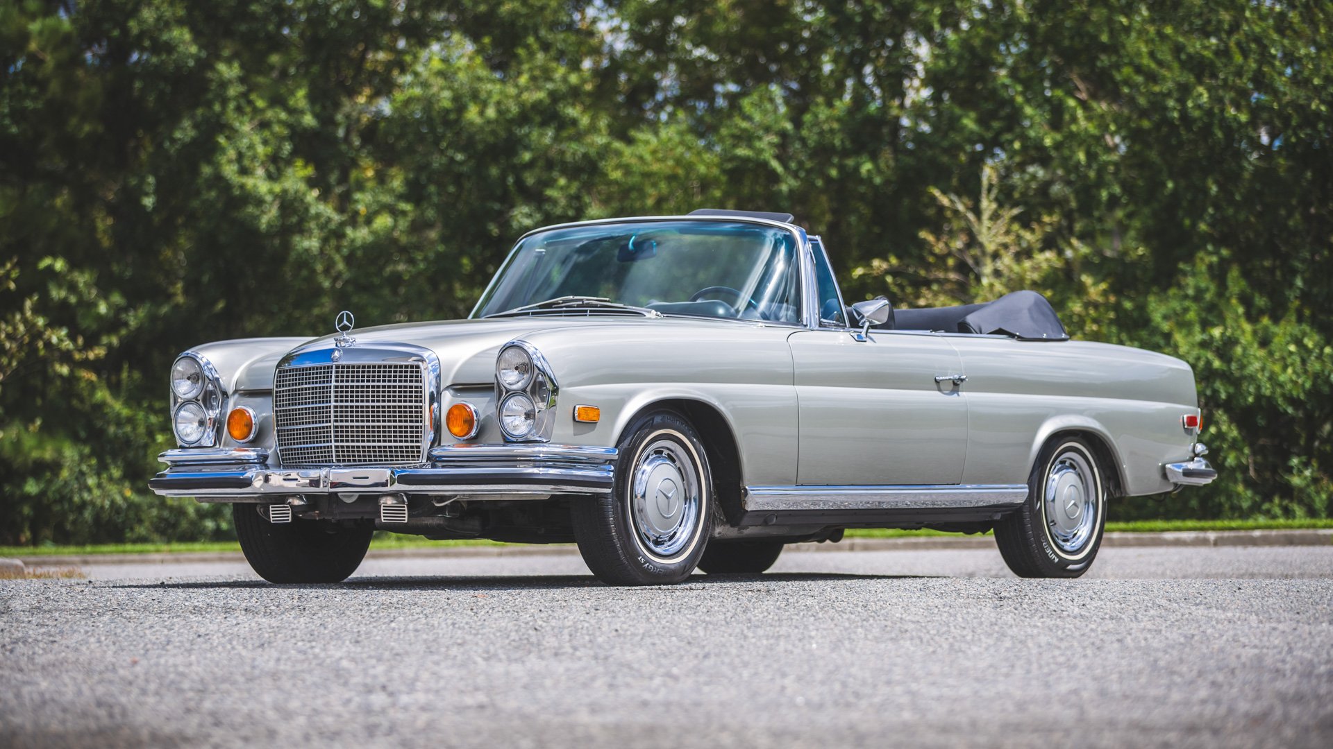 Broad Arrow Auctions | 1971 Mercedes-Benz 280 SE 3.5 Cabriolet