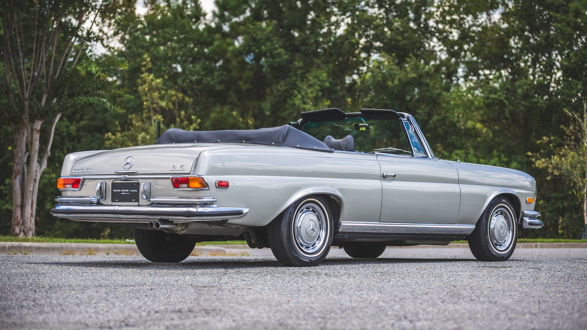 Broad Arrow Auctions | 1971 Mercedes-Benz 280 SE 3.5 Cabriolet