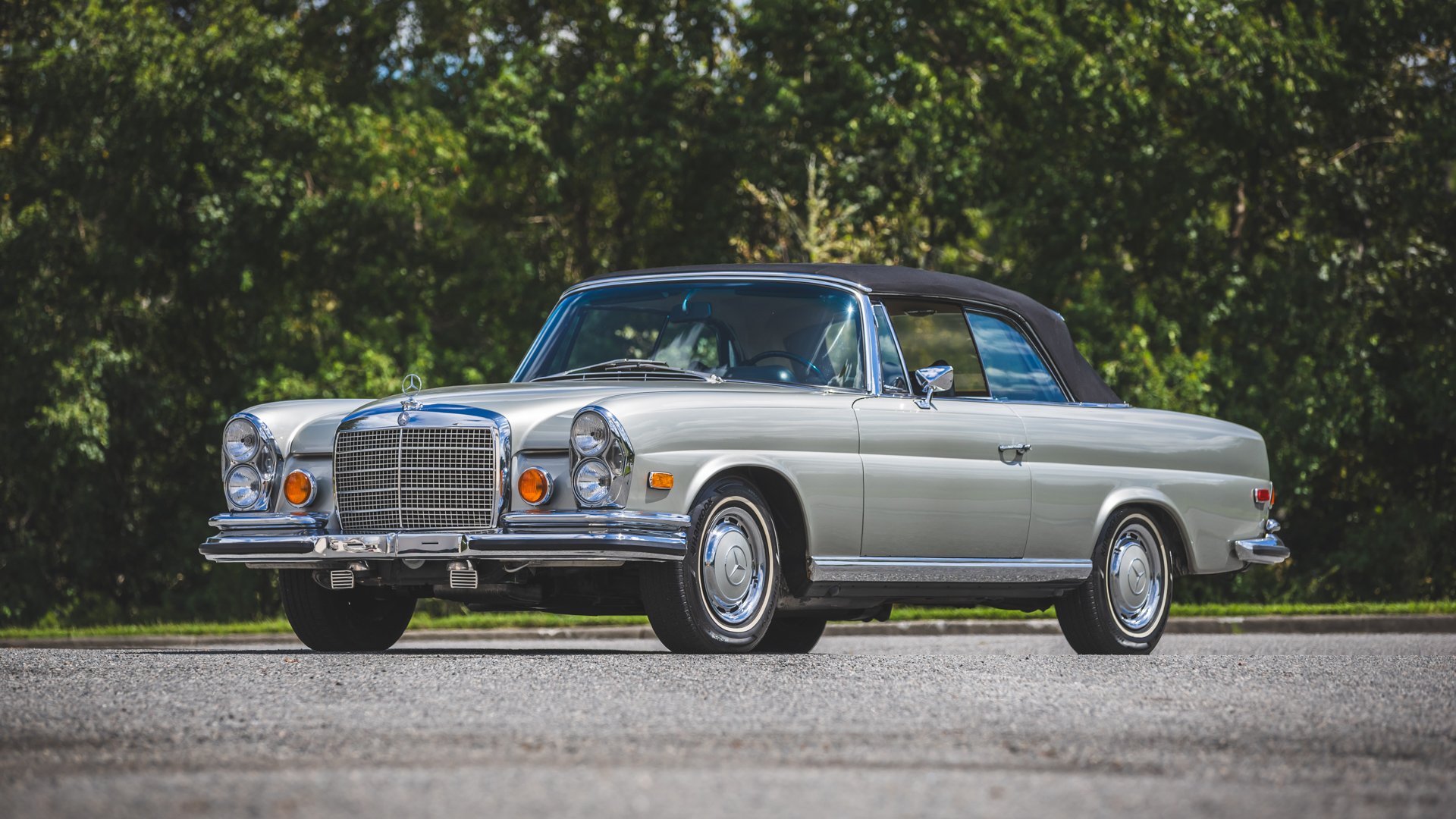 Broad Arrow Auctions | 1971 Mercedes-Benz 280 SE 3.5 Cabriolet
