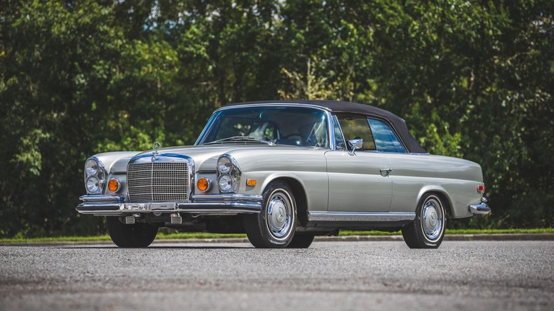 Broad Arrow Auctions | 1971 Mercedes-Benz 280 SE 3.5 Cabriolet