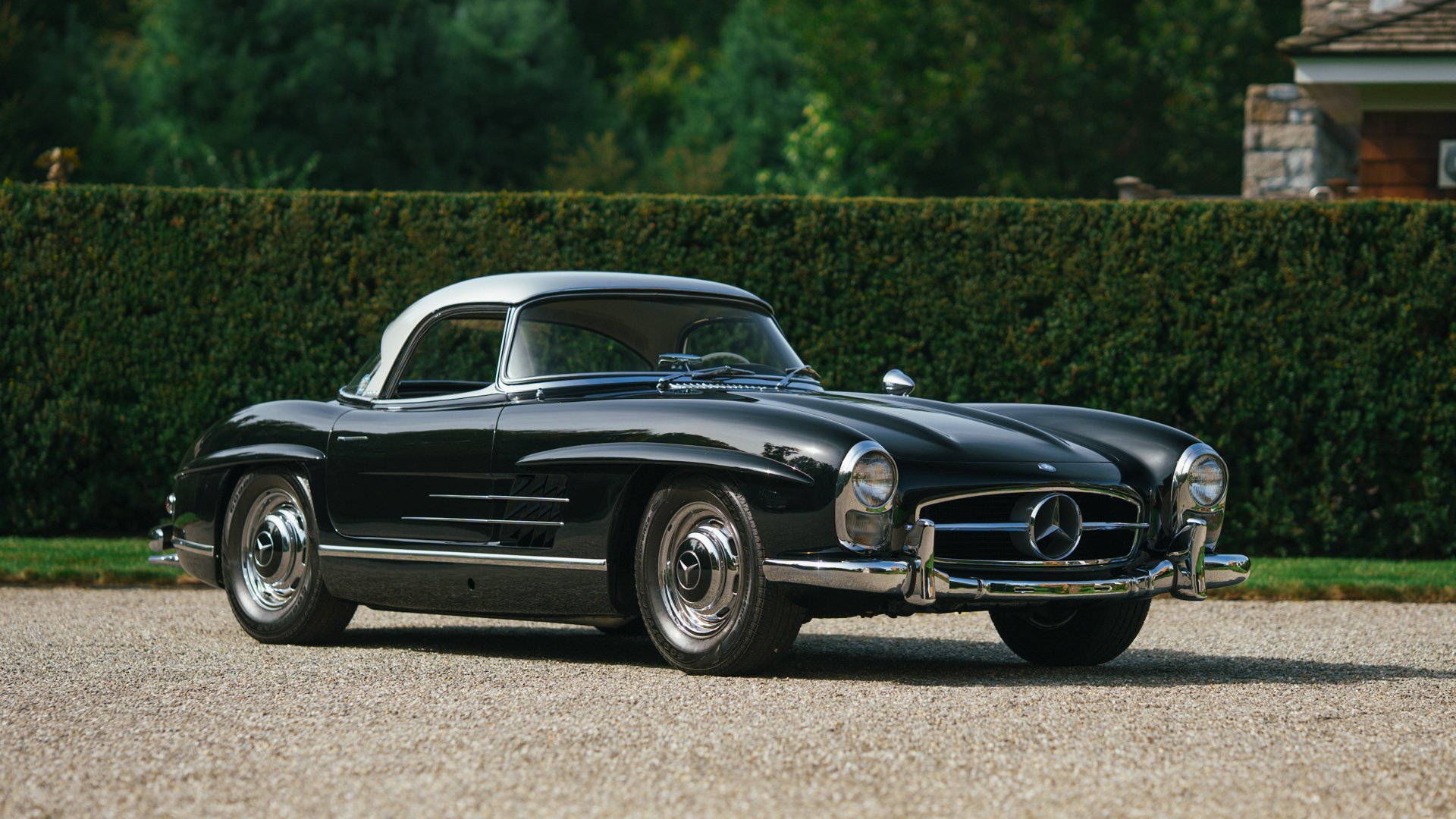 Broad Arrow Auctions | 1957 Mercedes-Benz 300 SL Roadster