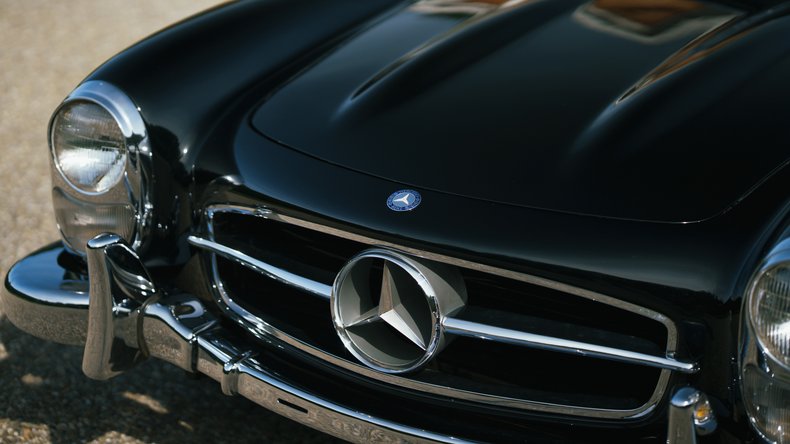 Broad Arrow Auctions | 1957 Mercedes-Benz 300 SL Roadster