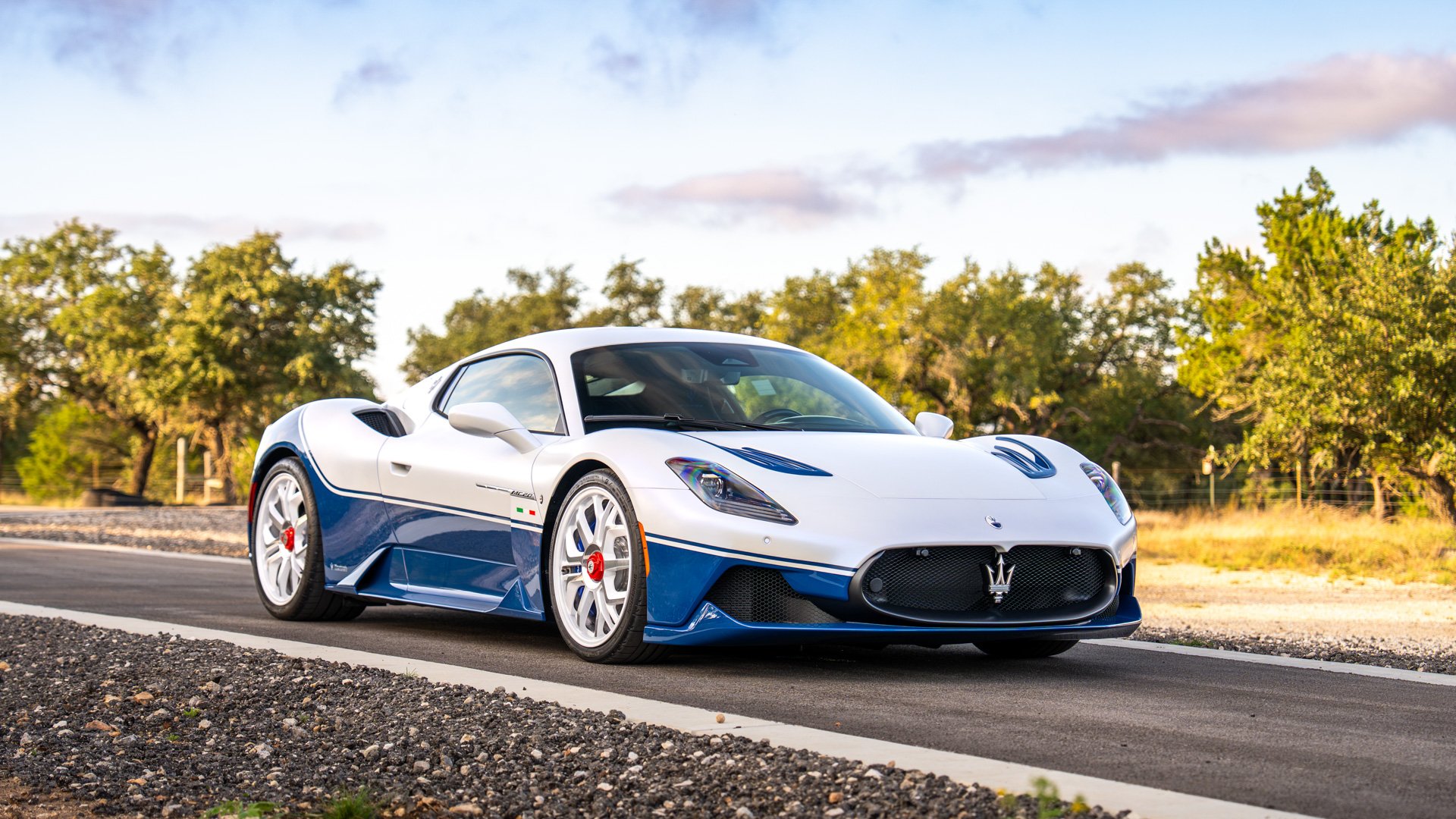 2025 Maserati MC20 Icona