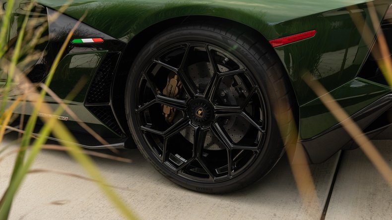 Broad Arrow Auctions | 2021 Lamborghini Aventador SVJ Roadster