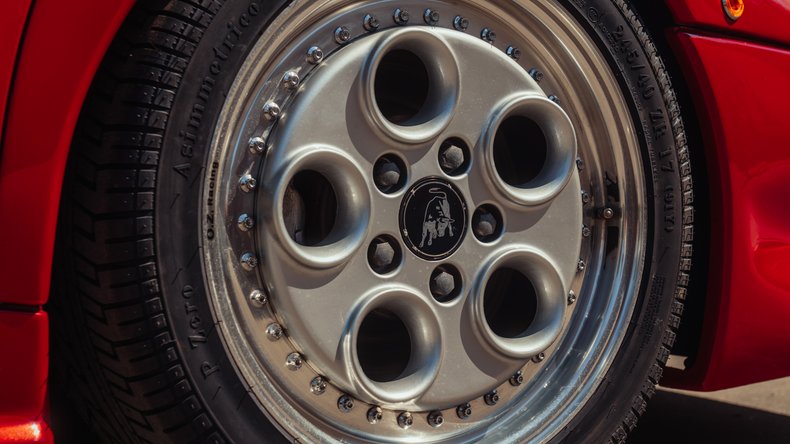 Broad Arrow Auctions | 1992 Lamborghini Diablo
