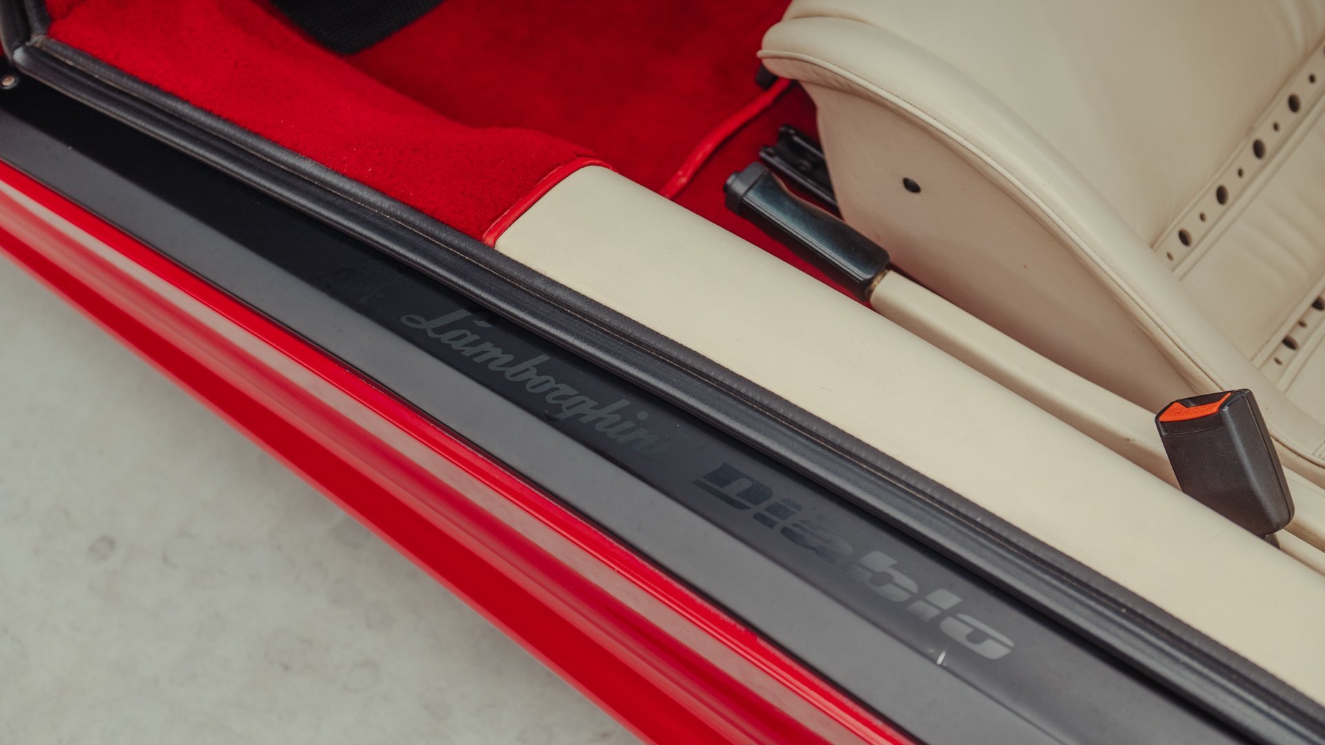Broad Arrow Auctions | 1992 Lamborghini Diablo