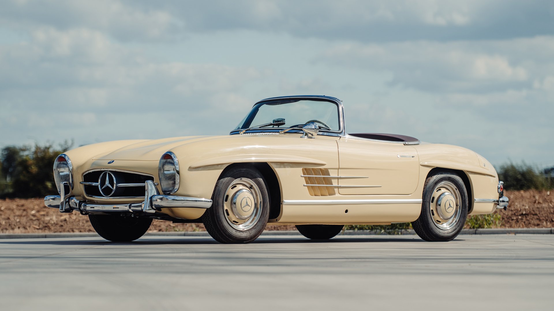 Broad Arrow Auctions | 1957 Mercedes-Benz 300 SL Roadster