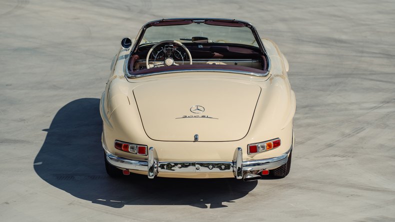 Broad Arrow Auctions | 1957 Mercedes-Benz 300 SL Roadster