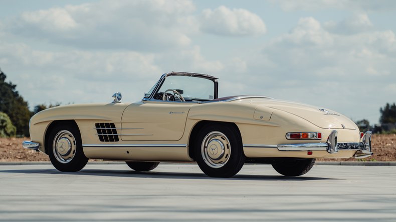 Broad Arrow Auctions | 1957 Mercedes-Benz 300 SL Roadster