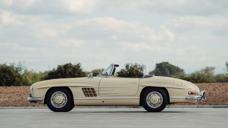 Broad Arrow Auctions | 1957 Mercedes-Benz 300 SL Roadster
