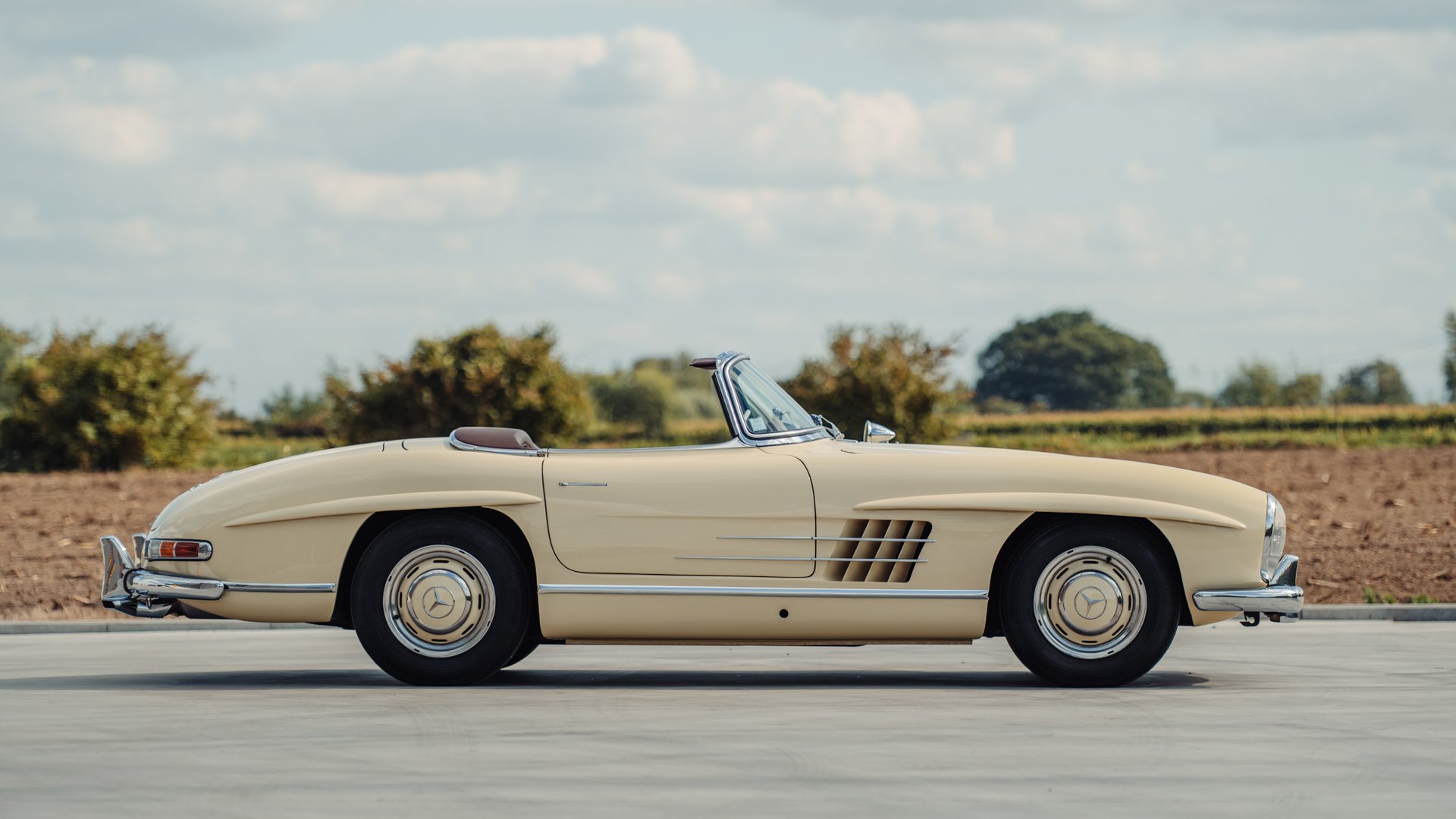 Broad Arrow Auctions | 1957 Mercedes-Benz 300 SL Roadster