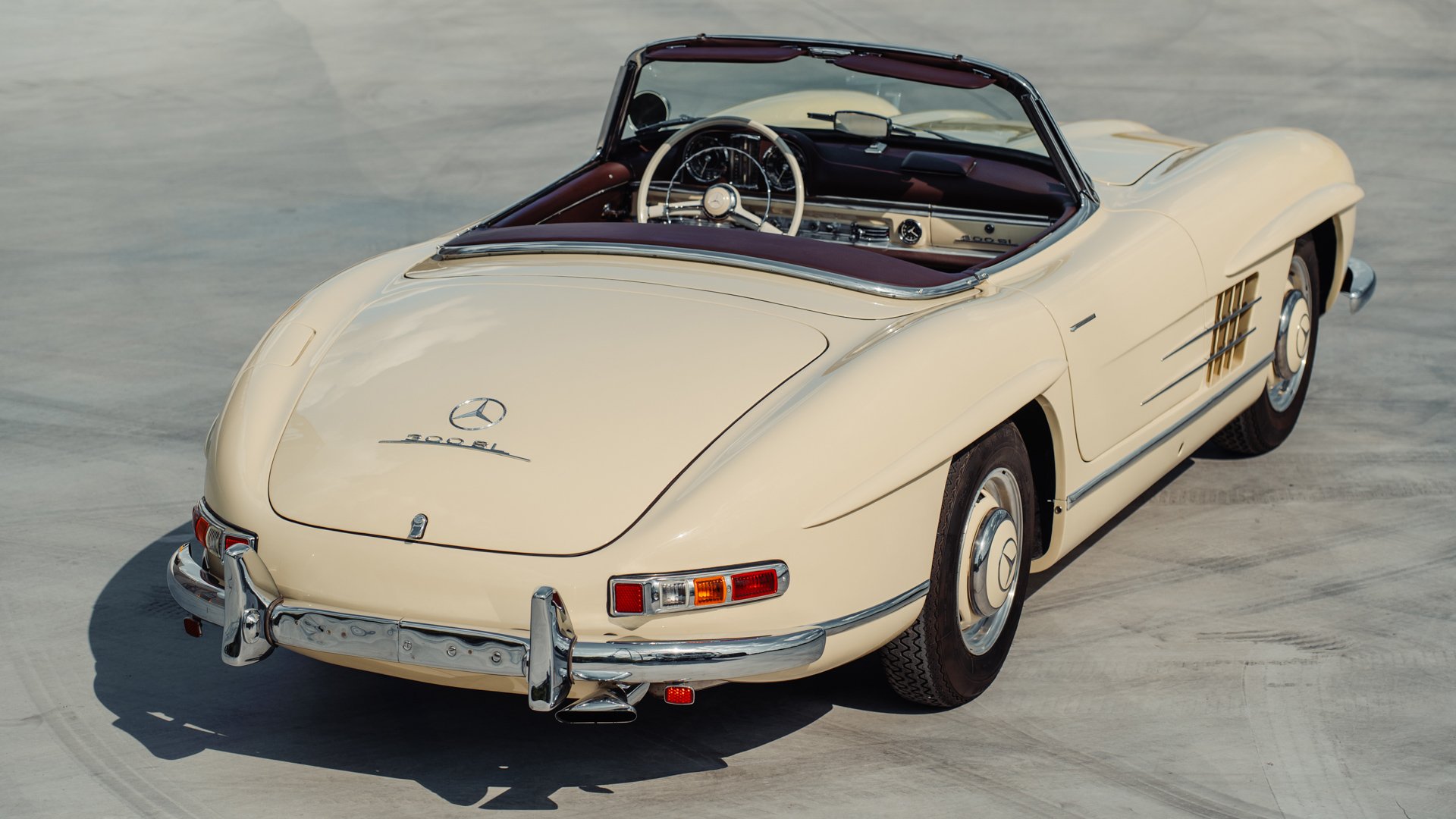 Broad Arrow Auctions | 1957 Mercedes-Benz 300 SL Roadster