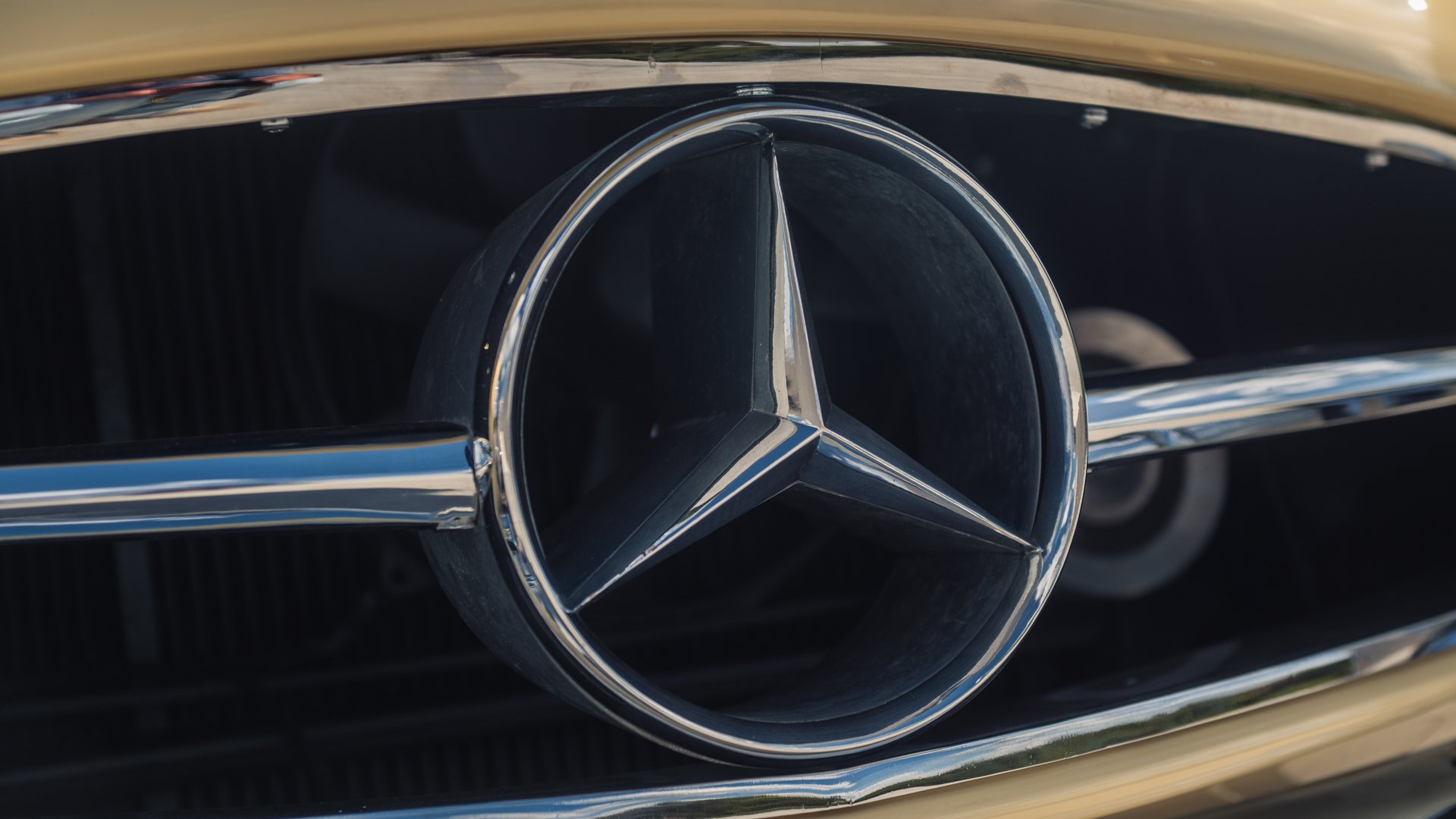 Broad Arrow Auctions | 1957 Mercedes-Benz 300 SL Roadster