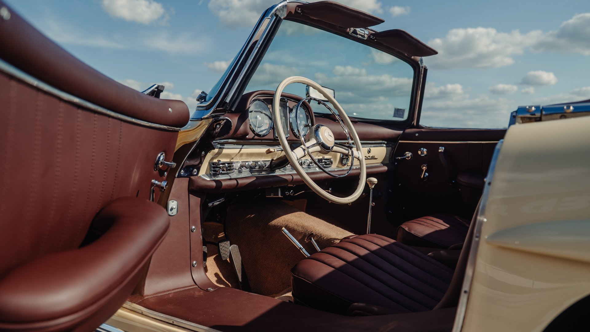 Broad Arrow Auctions | 1957 Mercedes-Benz 300 SL Roadster