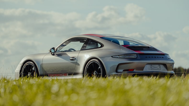 Broad Arrow Auctions | 2016 Porsche 911 R