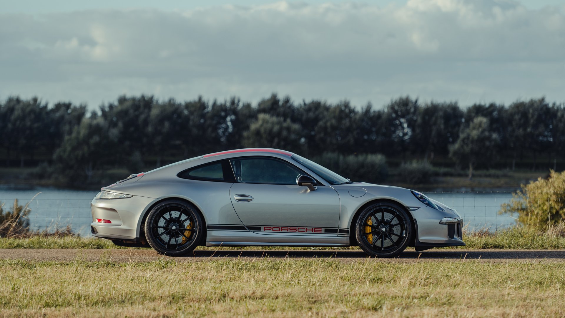 Broad Arrow Auctions | 2016 Porsche 911 R