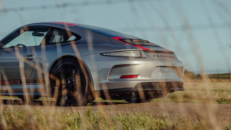 Broad Arrow Auctions | 2016 Porsche 911 R