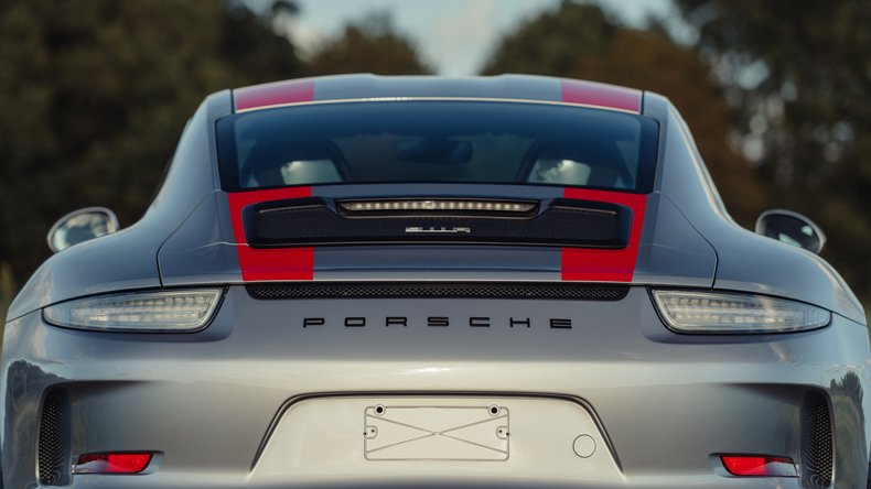 Broad Arrow Auctions | 2016 Porsche 911 R
