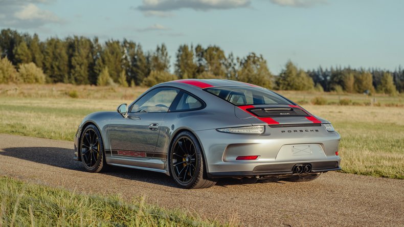 Broad Arrow Auctions | 2016 Porsche 911 R