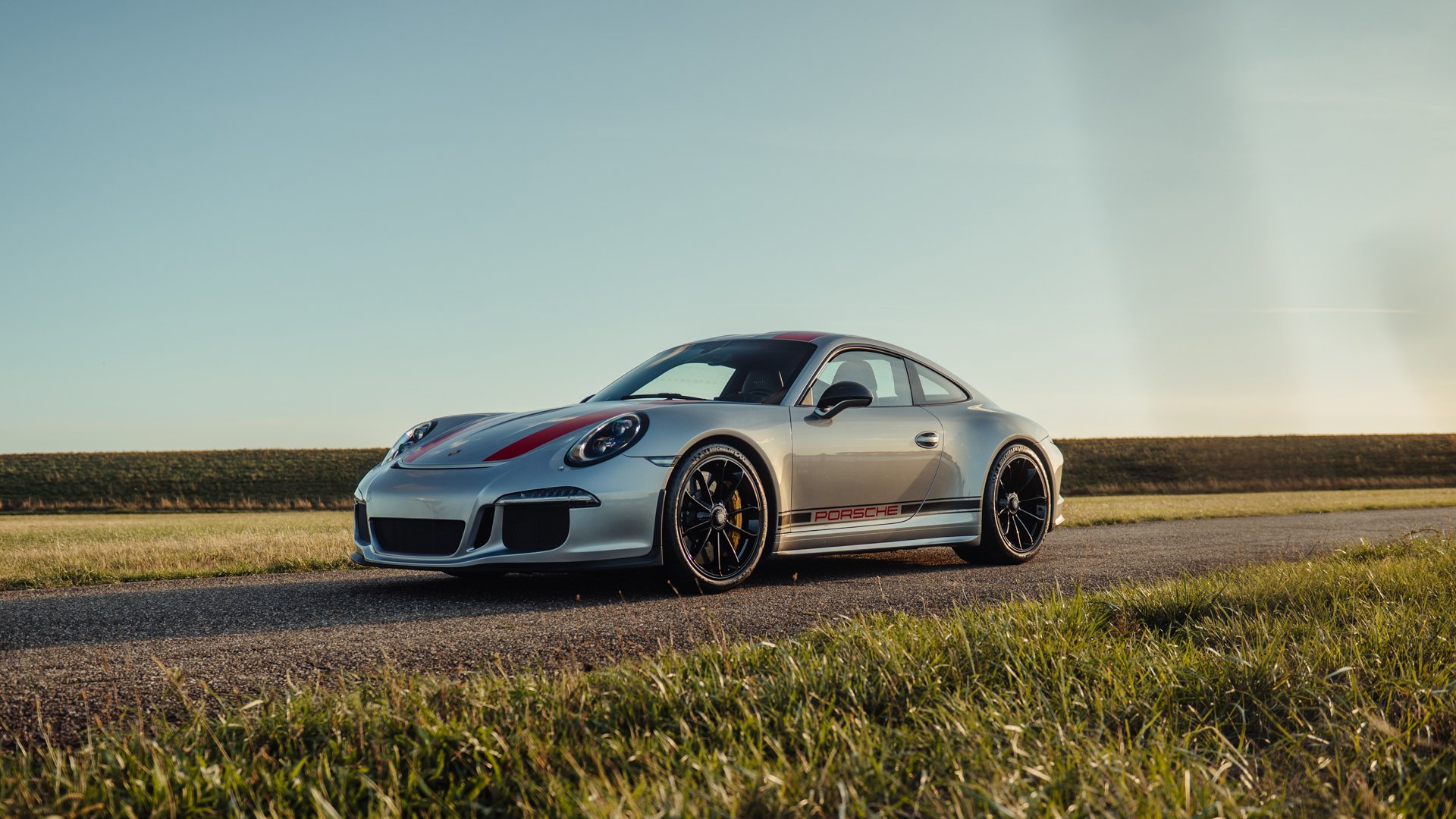 Broad Arrow Auctions | 2016 Porsche 911 R