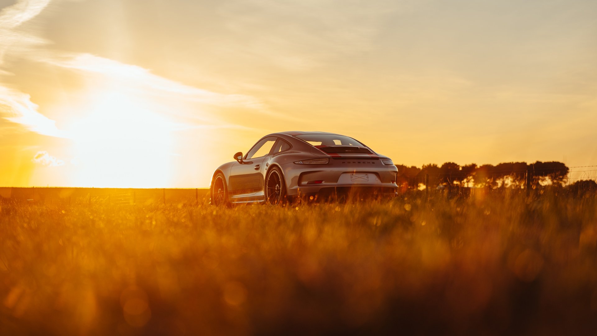 Broad Arrow Auctions | 2016 Porsche 911 R