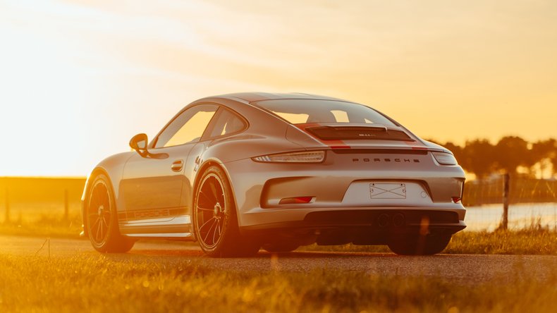 Broad Arrow Auctions | 2016 Porsche 911 R