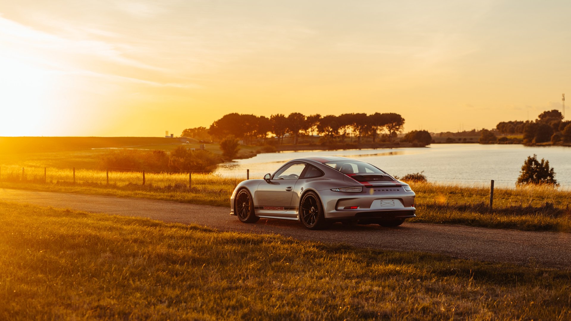 Broad Arrow Auctions | 2016 Porsche 911 R