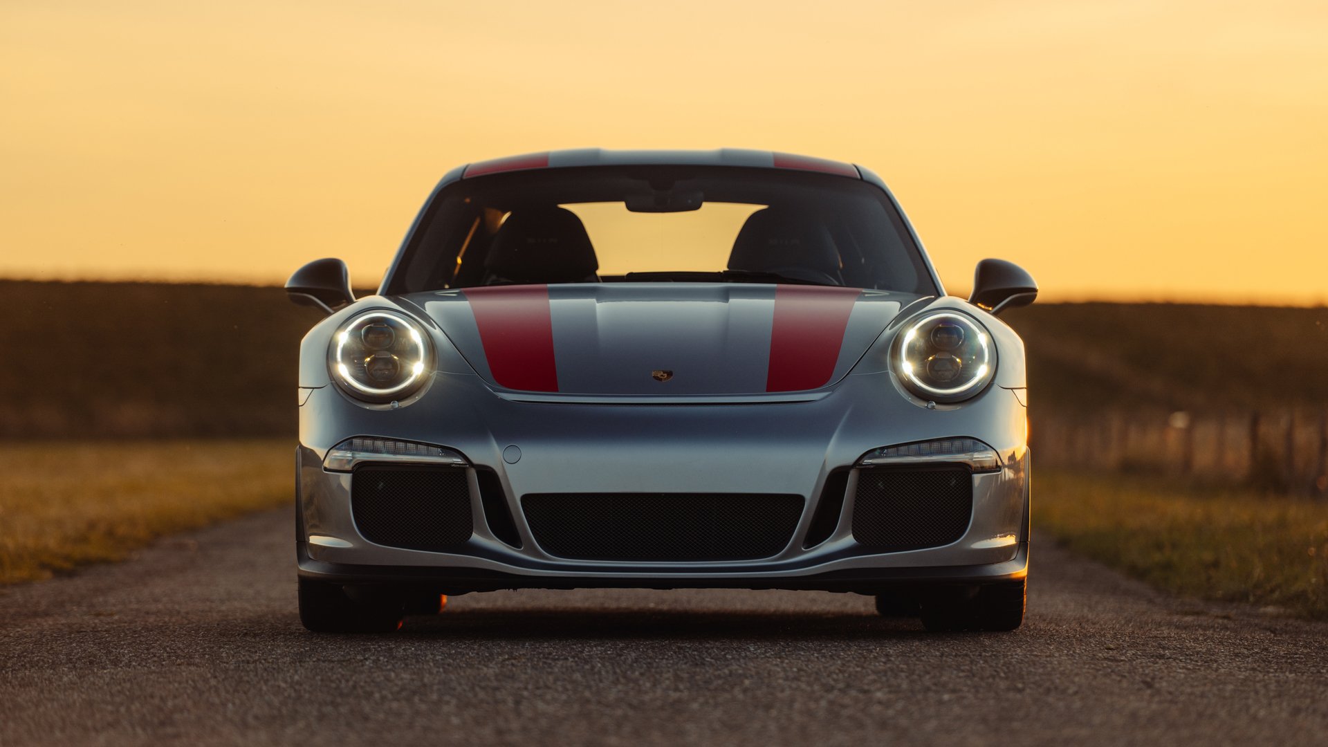 Broad Arrow Auctions | 2016 Porsche 911 R