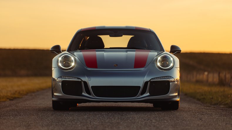 Broad Arrow Auctions | 2016 Porsche 911 R