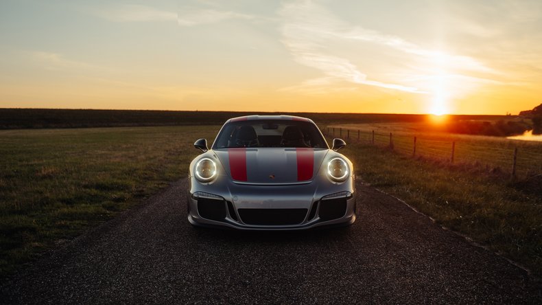 Broad Arrow Auctions | 2016 Porsche 911 R