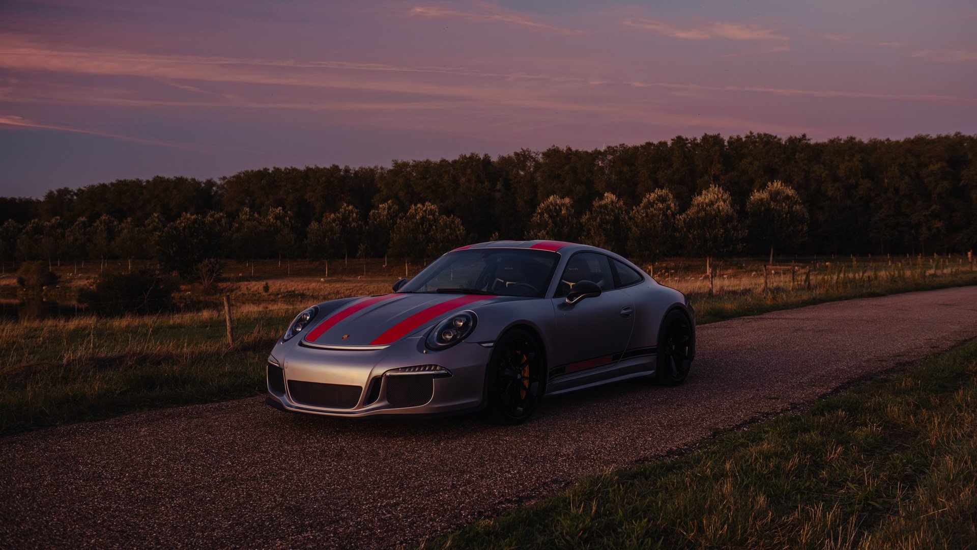 Broad Arrow Auctions | 2016 Porsche 911 R