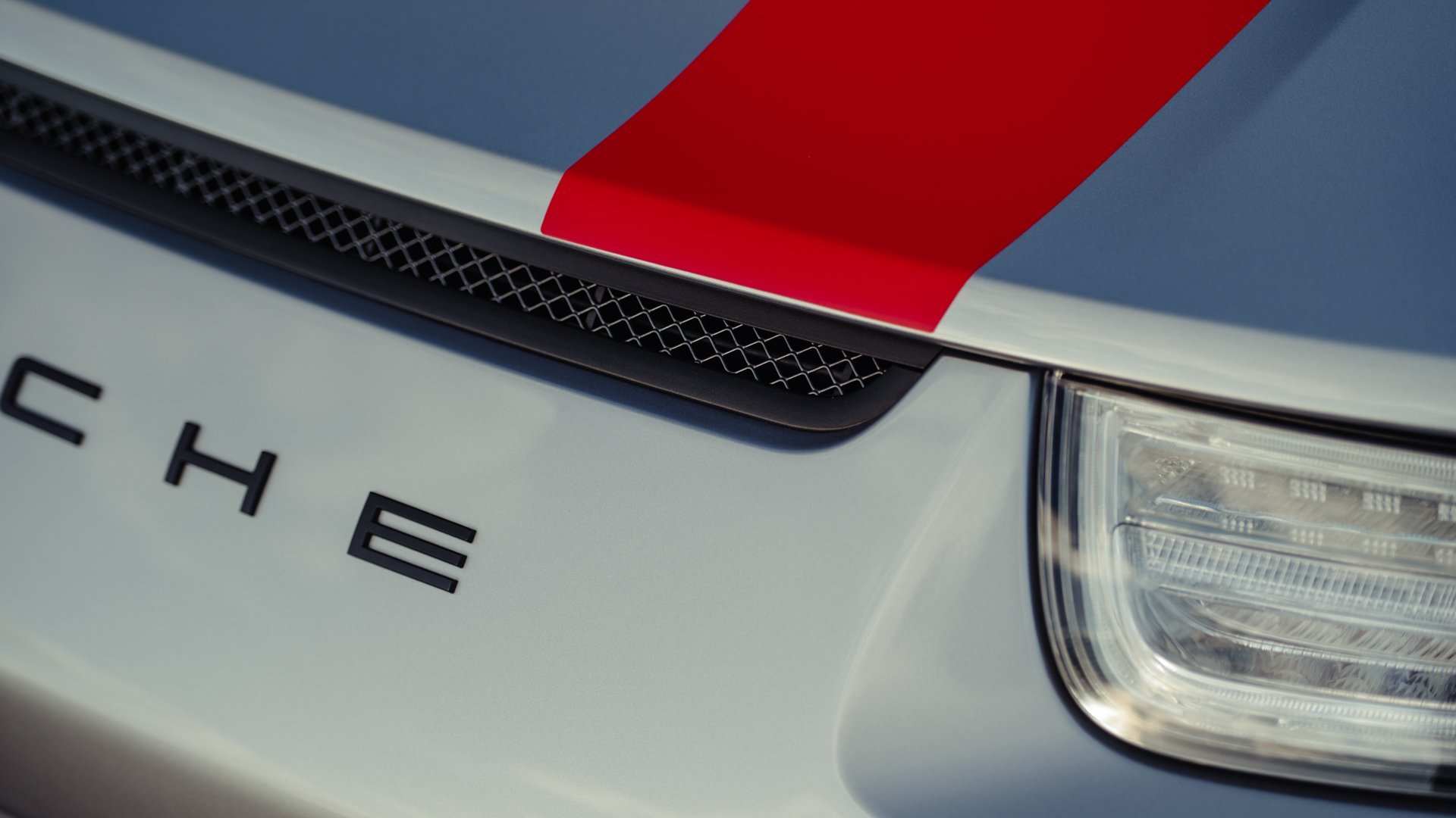 Broad Arrow Auctions | 2016 Porsche 911 R