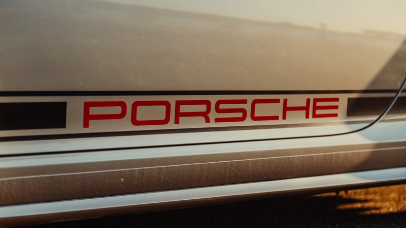 Broad Arrow Auctions | 2016 Porsche 911 R