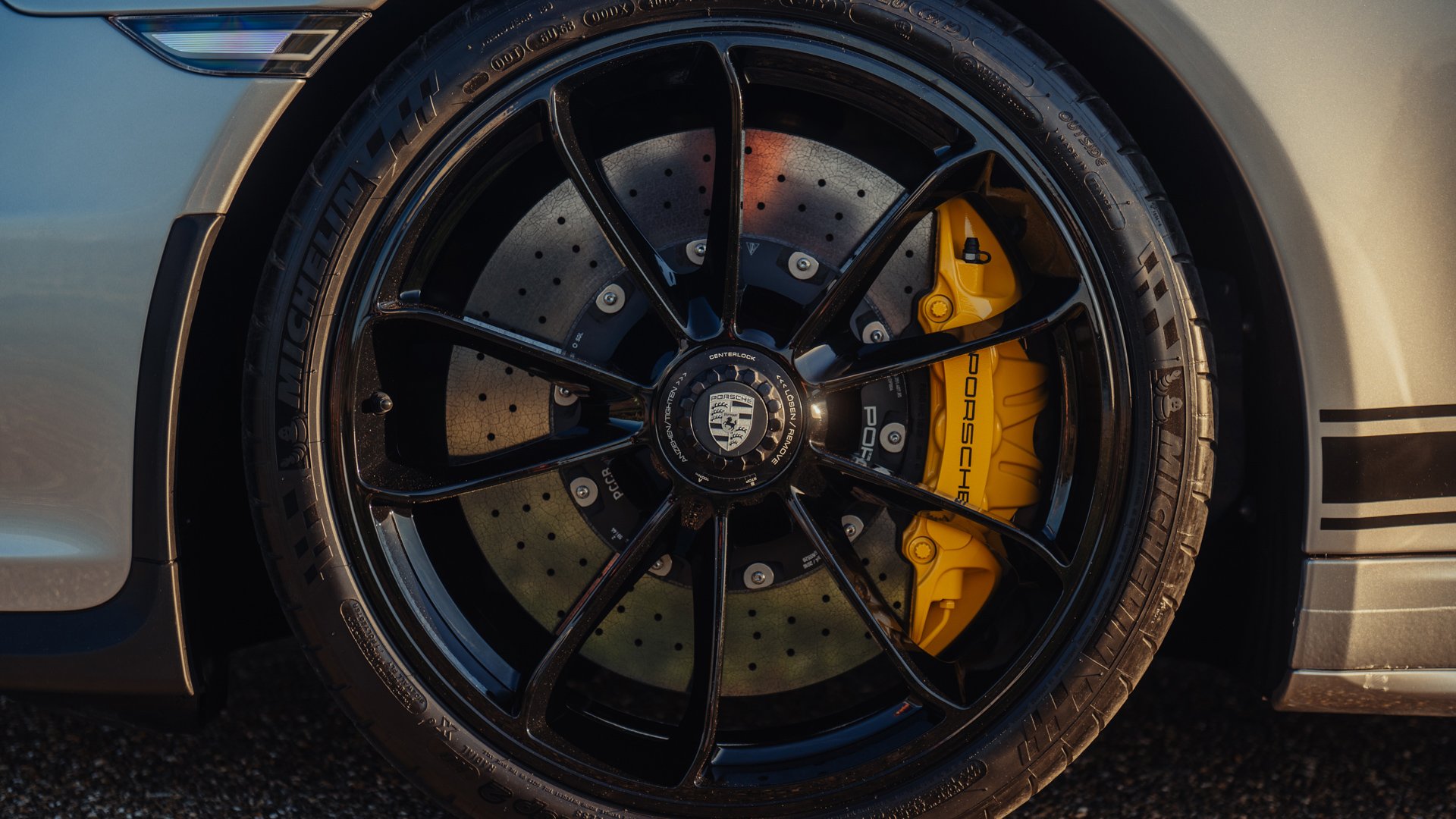 Broad Arrow Auctions | 2016 Porsche 911 R